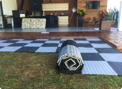 Pista de dança improvisada pra dançar coladinho na sala